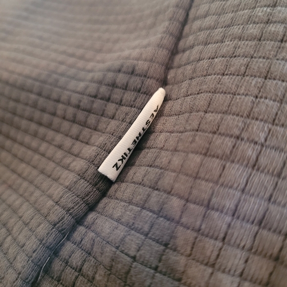 DAILY AESTHETIKZ Men's Short Sleeve T-shirt, Waffle Material, Grey, Size Medium - Picture 6 of 11